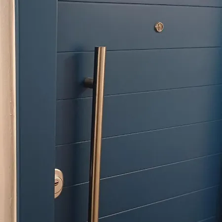 Apartment Rafina's Blue Heart! *